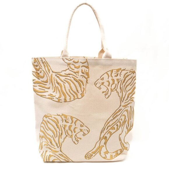 On The Prowl Tote - Picture 1 of 2